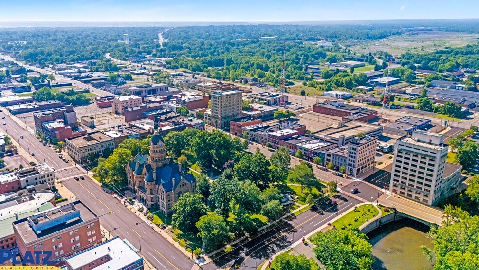 More Photos Of 118 E Market St, Warren Office For Sale