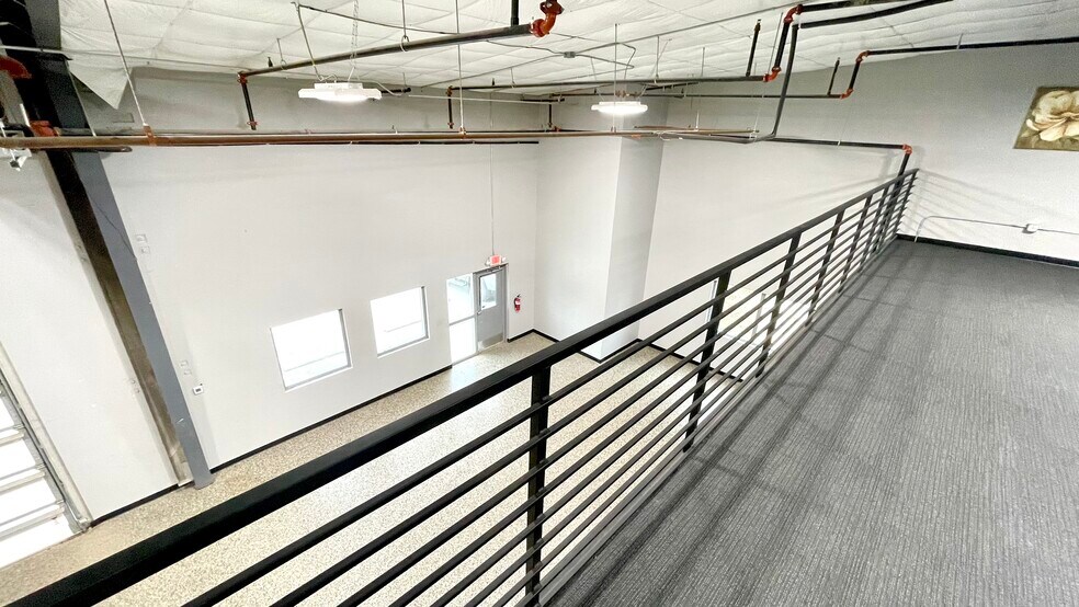 More Photos Of 7637 Fm 3009, Schertz Warehouse For Sale