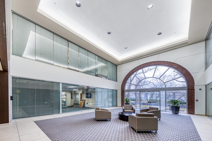 More Photos Of 1165 Northchase Pky SE, Marietta Office For Lease