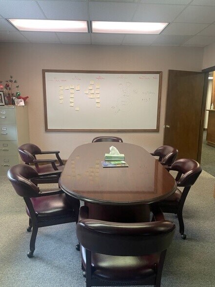 More Photos Of 1815 Crystal Lake Dr, Lakeland Office For Lease