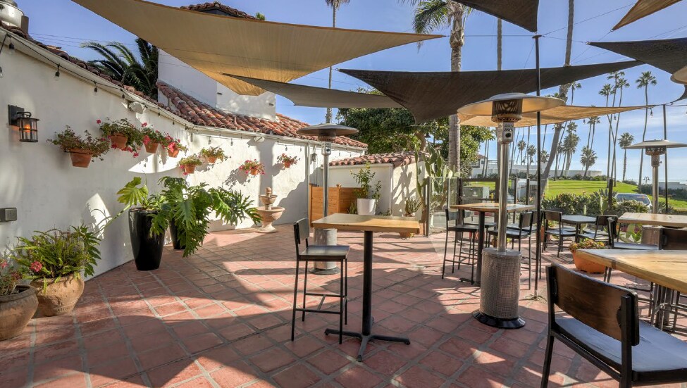 More Photos Of 1814 N El Camino Real, San Clemente Restaurant For Sale