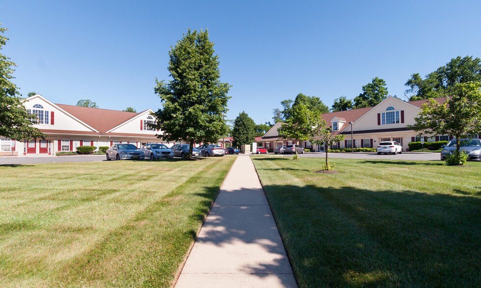 More Photos Of 46 Vreeland Dr, Skillman Unknown For Lease