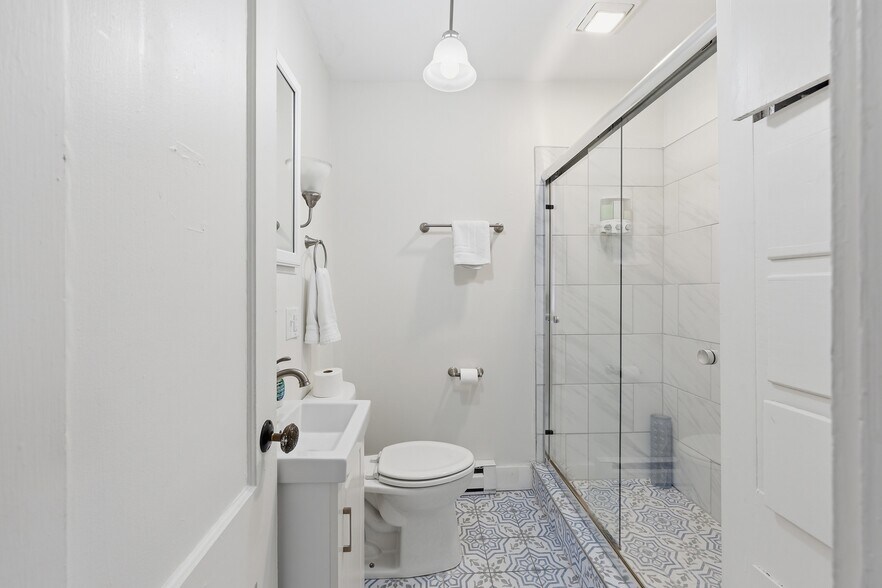 More Photos Of 83-87 Wilson Ave, Columbus Apartments For Sale