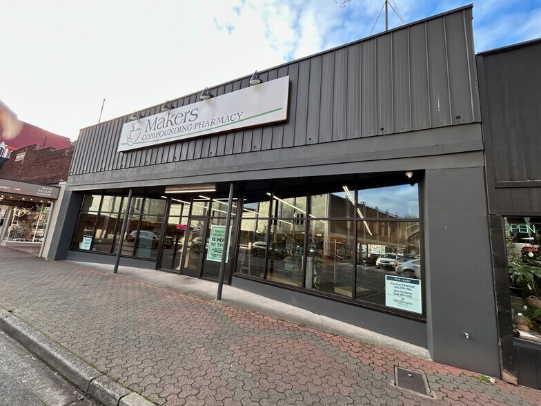 More Photos Of 221 S 1st St, Mount Vernon General Retail For Lease