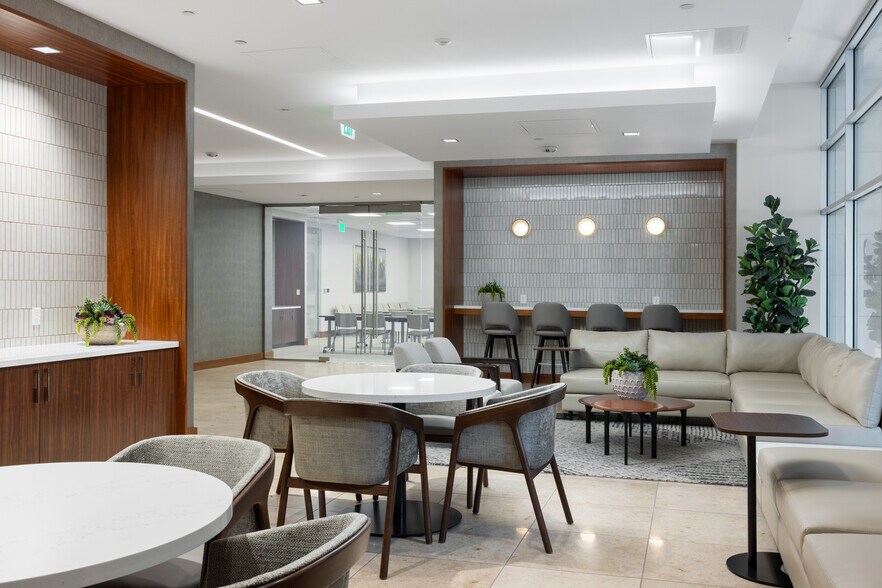 More Photos Of 36 S State St, Salt Lake City Office For Lease