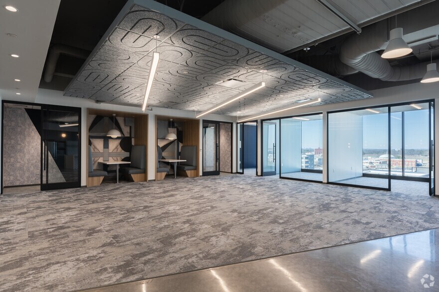 Photo of 9th Floor Ste 950