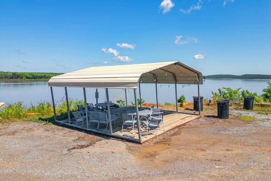 More Photos Of 3501 Westport Marina Rd, Cleveland Marina For Sale