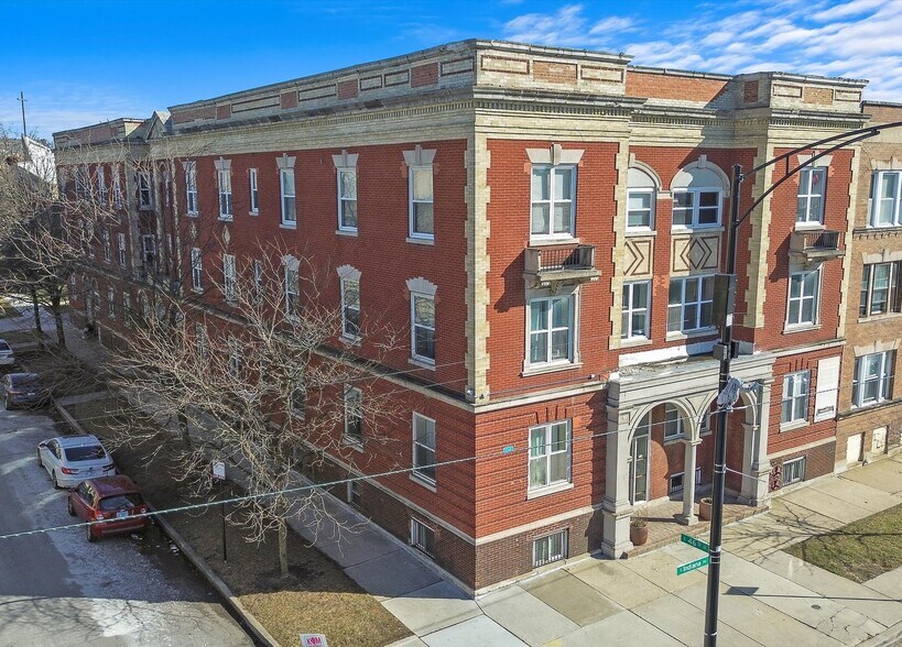 More Photos Of 4601 S Indiana Ave, Chicago Apartments For Sale