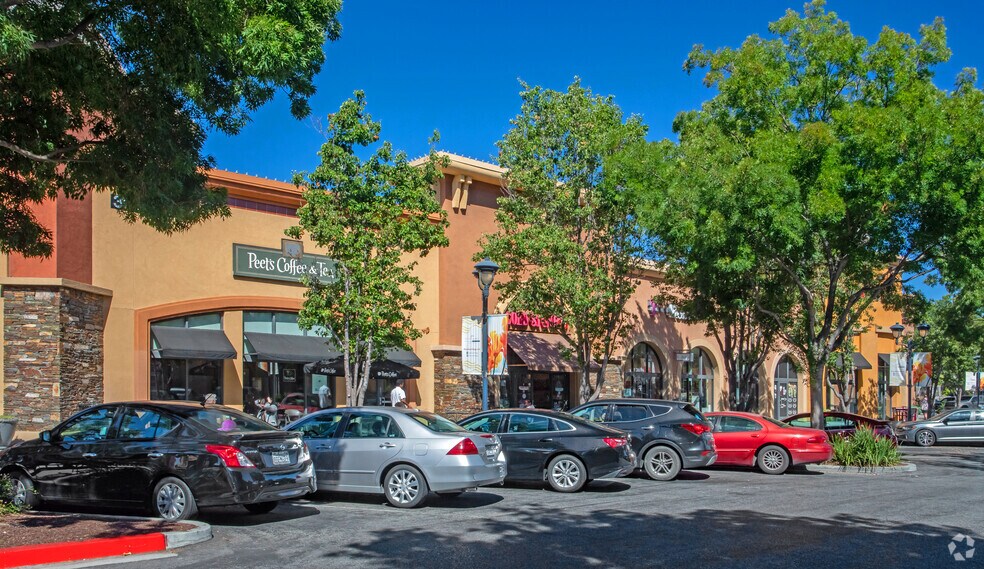 More Photos Of 3918-3998 Rivermark Pky, Santa Clara Unknown For Lease