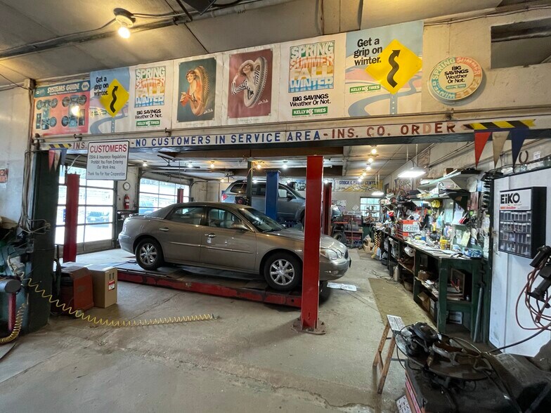 More Photos Of 1531 Route 163, Oakdale Auto Repair For Sale