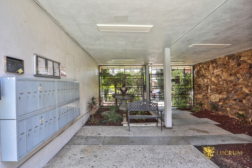 More Photos Of 20951 Roscoe Blvd, Canoga Park Apartments For Sale