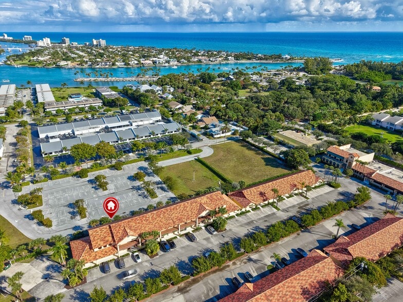 More Photos Of 725 N A1A, Jupiter Medical For Sale