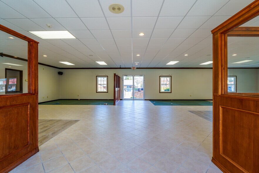 More Photos Of 6100 W Main St, Belleville Bank For Sale