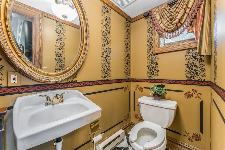 More Photos Of 1 Main St, Flemington Office For Sale