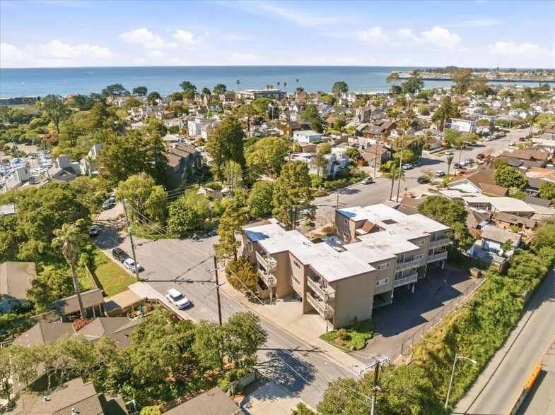 Primary Photo Of 171 Marine Parade, Santa Cruz Apartments For Sale