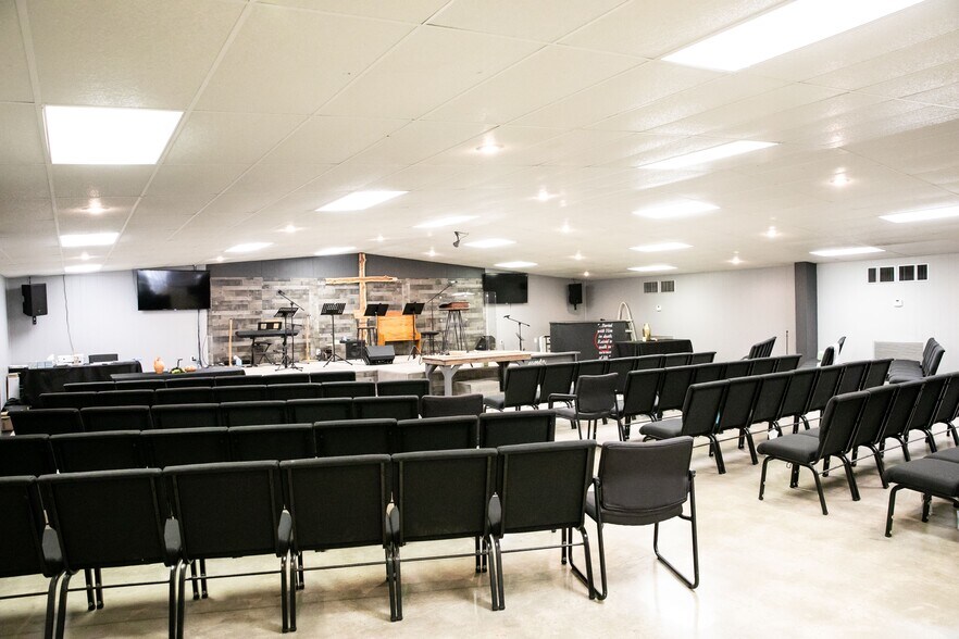 More Photos Of 1100 Farm to Market 390 W Hwy, Brenham Religious Facility For Sale