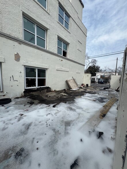 More Photos Of , Old Hickory General Retail For Sale