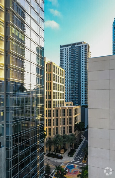 More Photos Of 200 E Las Olas Blvd, Fort Lauderdale Office For Lease
