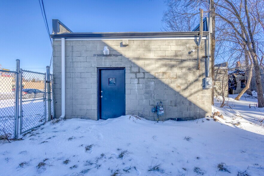 More Photos Of 19147 Joy Rd, Detroit Storefront For Sale