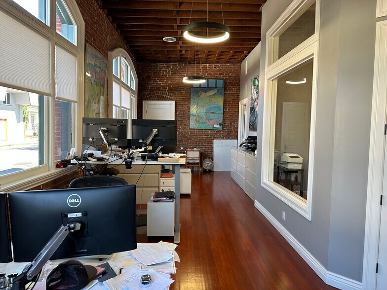 More Photos Of 365 E Campbell Ave, Campbell Office Residential For Lease