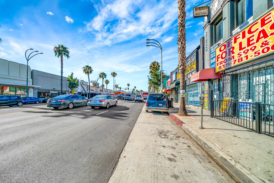 More Photos Of 6358-6360 Van Nuys Blvd, Van Nuys Storefront Retail Office For Lease