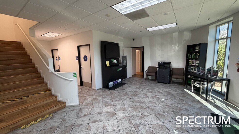 More Photos Of 26321 Ferry Ct, Santa Clarita Warehouse For Lease