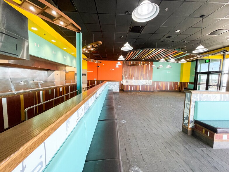 More Photos Of 4410 114th St, Lubbock General Retail For Lease