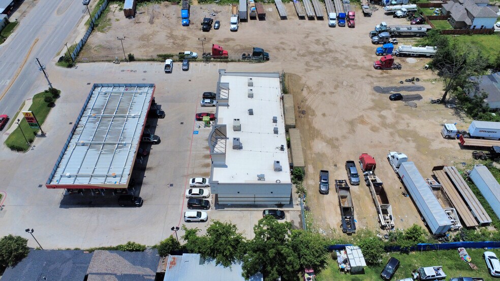 More Photos Of 7803 Jensen Dr, Houston Convenience Store For Lease