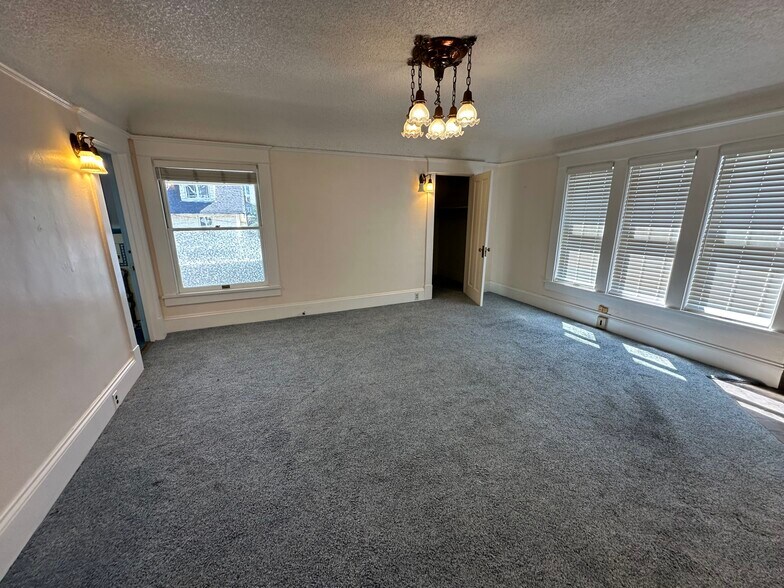 More Photos Of 435 Court St, Reno Medical For Lease
