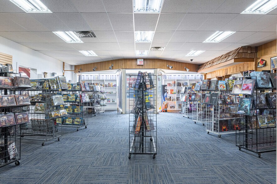 More Photos Of 13-15 W Main St, Fairborn Storefront For Sale