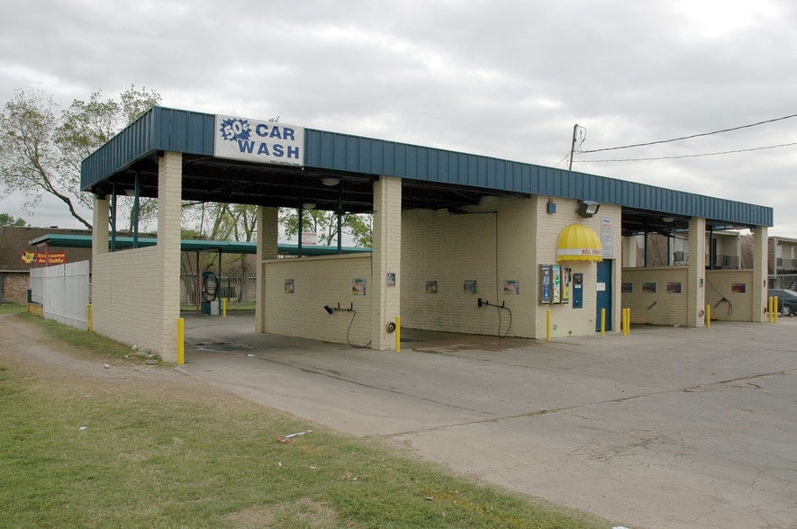 More Photos Of 1411 W Gulf Bank Rd, Houston Carwash For Sale
