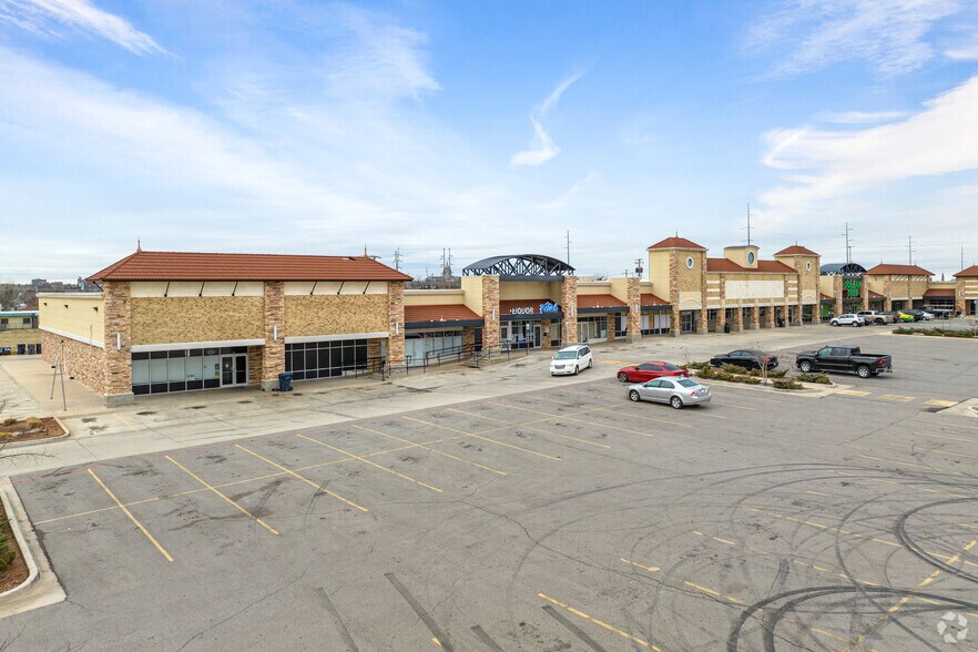 More Photos Of 1104-1148 NE 36th St, Oklahoma City General Retail For Lease