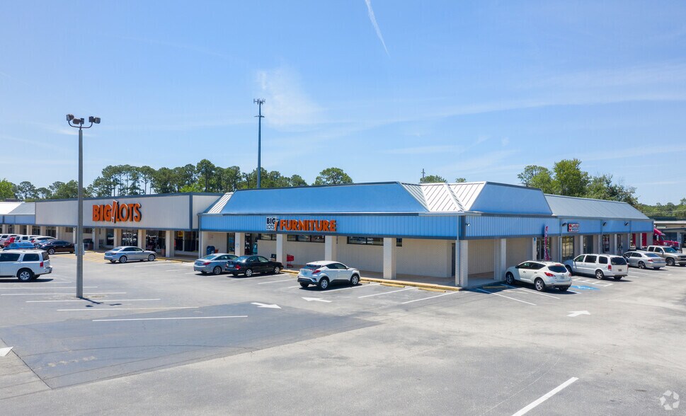 More Photos Of 9700 San Jose Blvd, Jacksonville Unknown For Lease