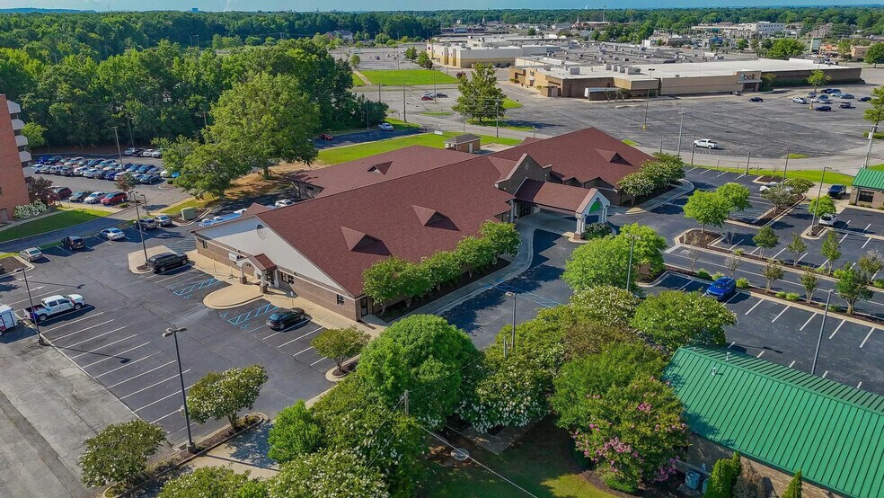 More Photos Of 2349 SW Danville Rd, Decatur Medical For Lease