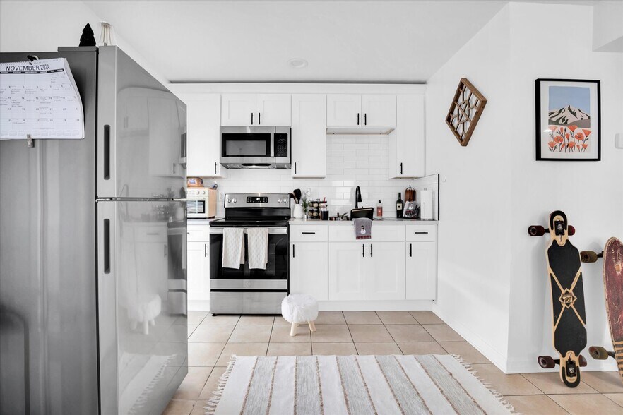 More Photos Of 885 Beltrees St, Dunedin Apartments For Sale