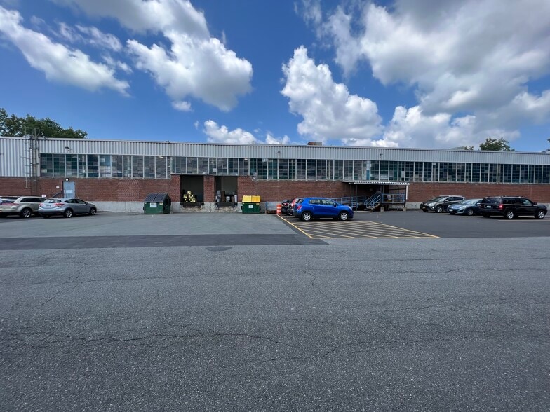 More Photos Of 136 Fuller Rd, Albany Warehouse For Sale