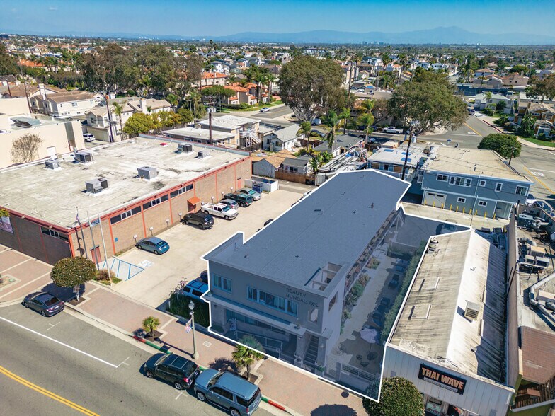 More Photos Of 526 Main St, Huntington Beach Storefront Retail Residential For Sale