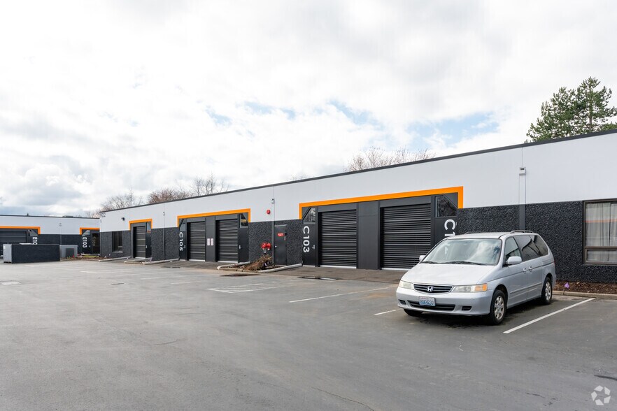 More Photos Of 6627 S 191st Pl, Kent Unknown For Lease