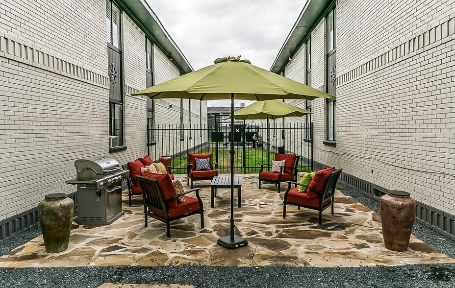 More Photos Of 1516 Annex Ave, Dallas Apartments For Sale
