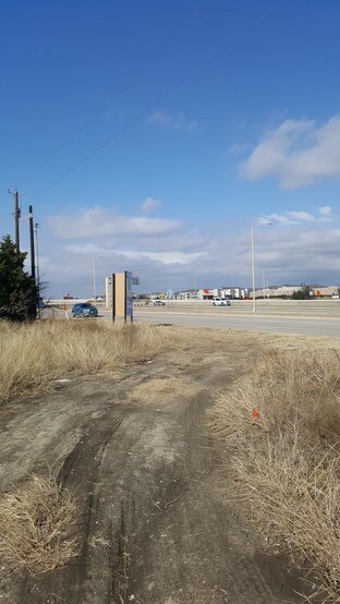 More Photos Of 6223 N President George Bush Hwy, Garland Land For Sale