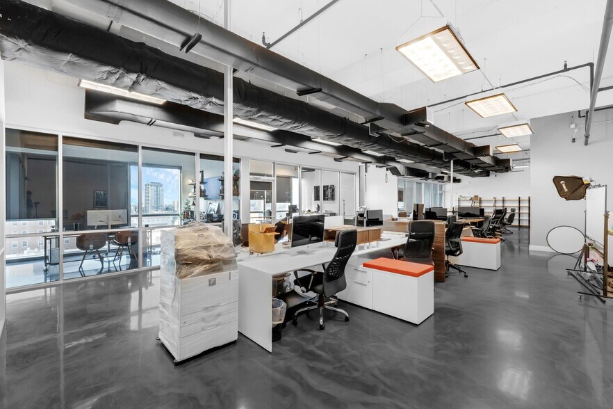 More Photos Of 121-189 S Orange Ave, Orlando Office Residential For Lease