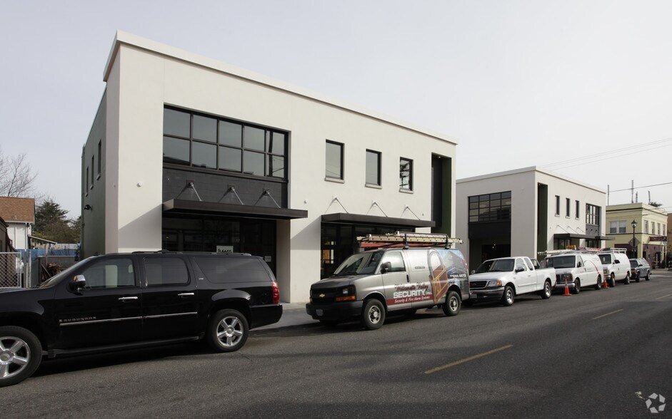 More Photos Of 1733 NE Alberta St, Portland Office For Lease