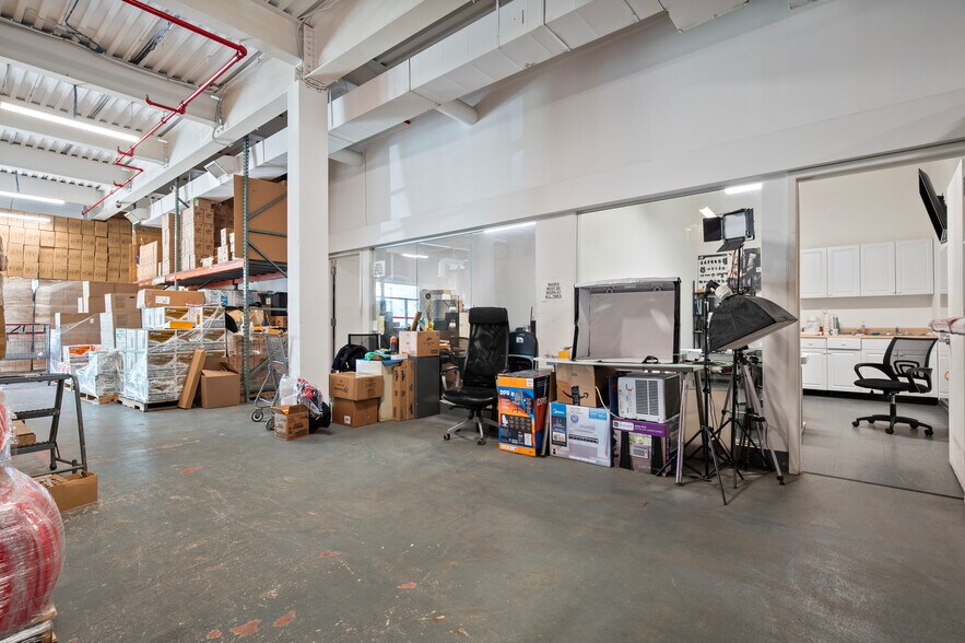 More Photos Of 545 Franklin Ave, Mount Vernon Warehouse For Sale