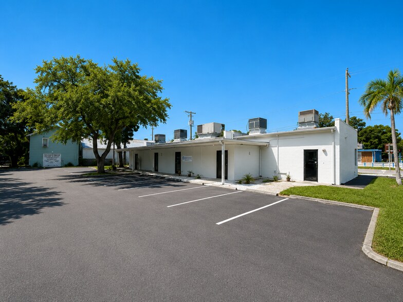 More Photos Of 1906 W Platt St, Tampa Office For Lease