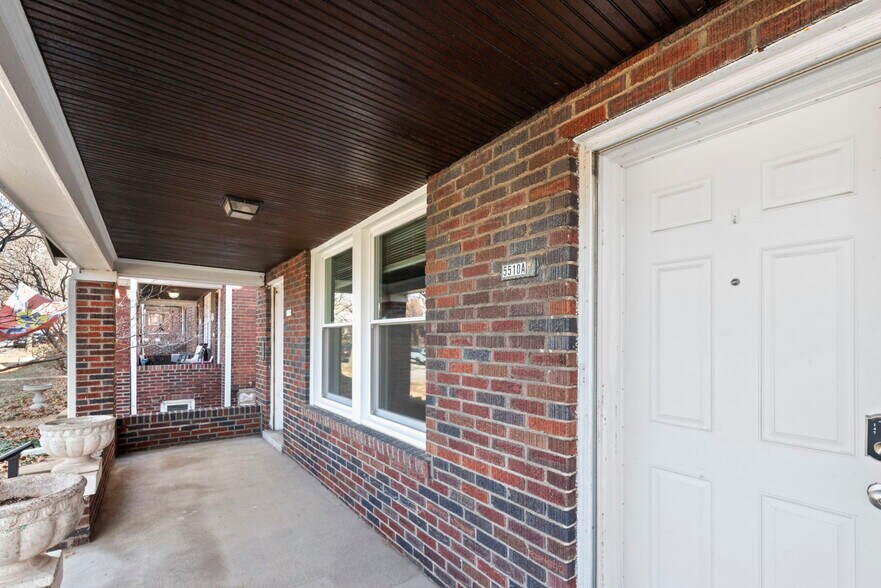 More Photos Of 5510 Lisette Ave, Saint Louis Multifamily For Sale