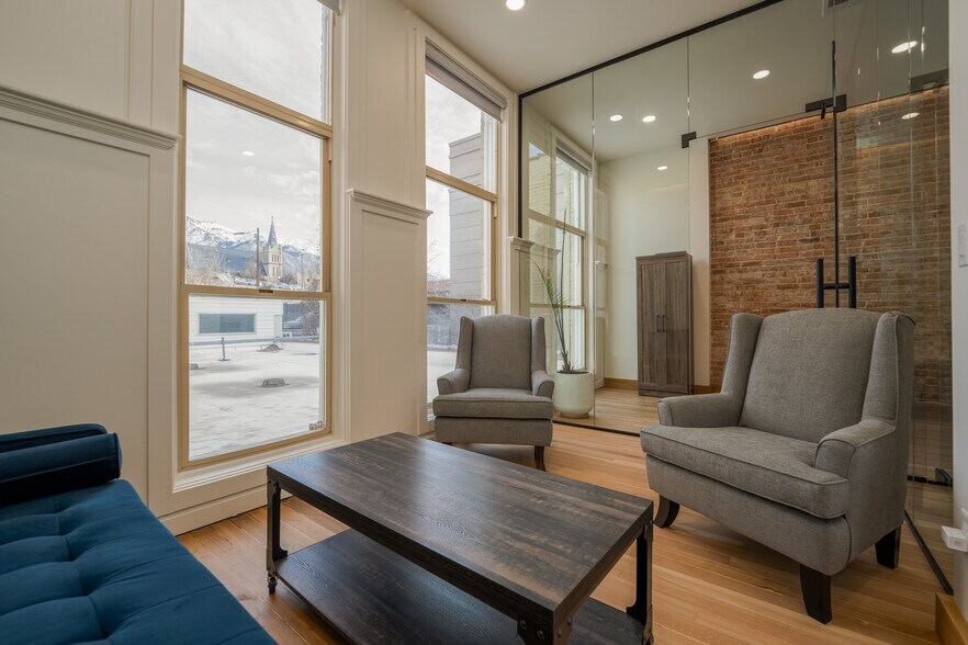 More Photos Of 2342 Washington Blvd, Ogden Storefront Retail Office For Lease
