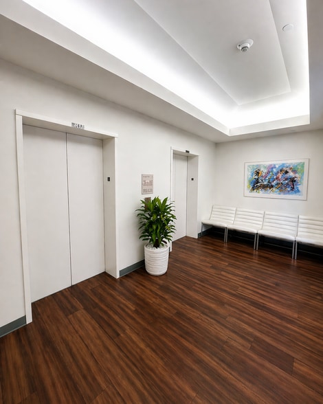 More Photos Of 835 Wilshire Blvd, Los Angeles Loft Creative Space For Lease