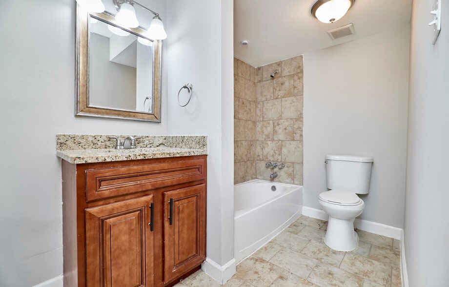 More Photos Of 551 S Clay Ave, Kirkwood Apartments For Sale