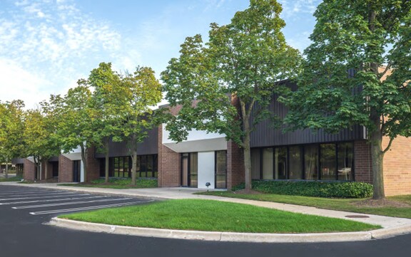 More Photos Of 21455 Melrose Ave, Southfield Unknown For Lease