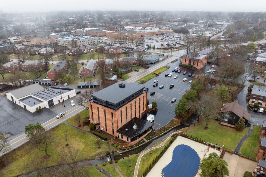 More Photos Of 1200 Chambers Rd, Columbus Office For Lease